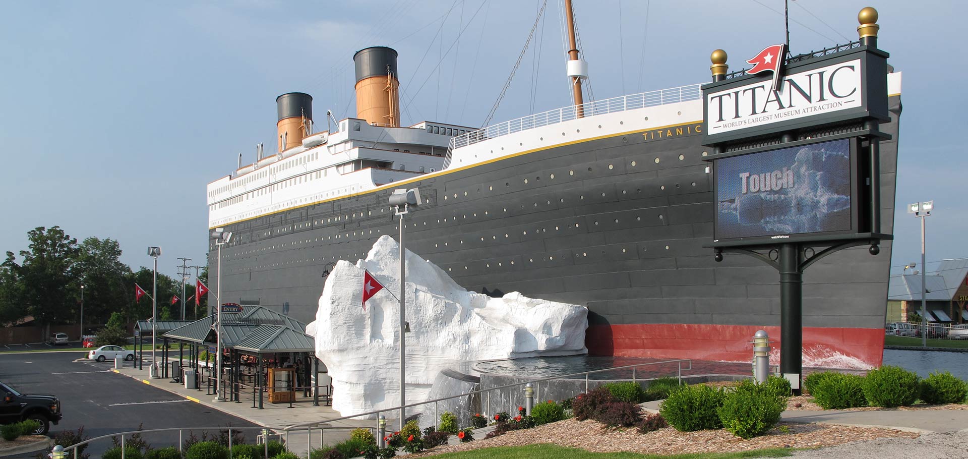 Charter a Bus to Branson